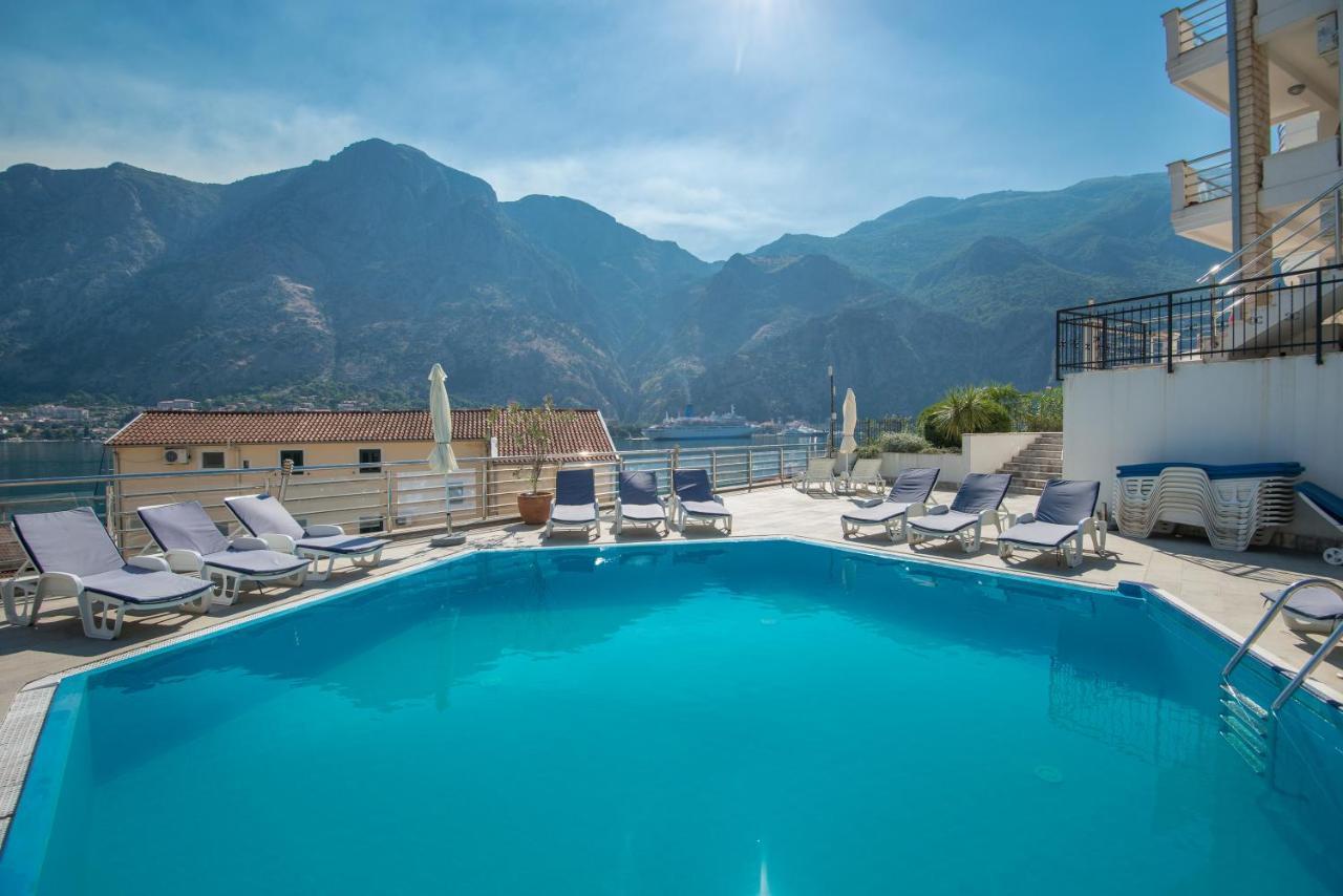 Kotor Muo Apartments C3 Bagian luar foto