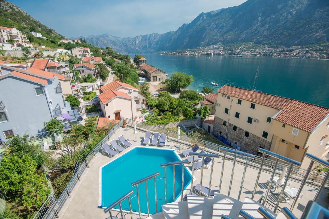 Kotor Muo Apartments C3 Bagian luar foto