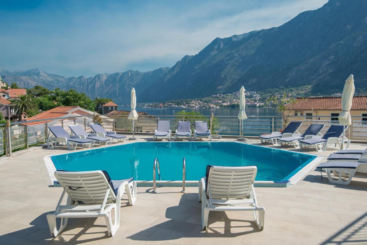 Kotor Muo Apartments C3 Bagian luar foto