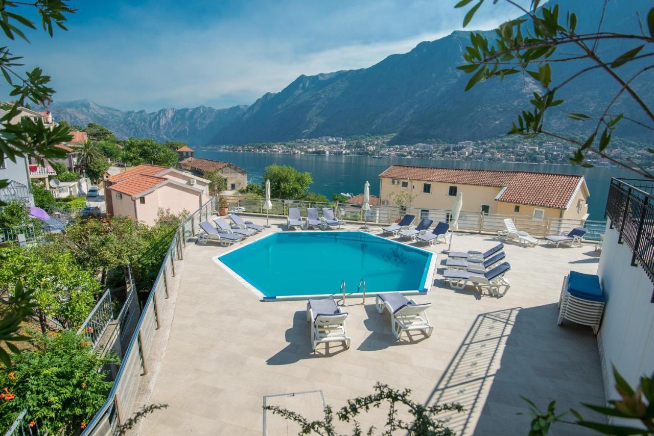 Kotor Muo Apartments C3 Bagian luar foto