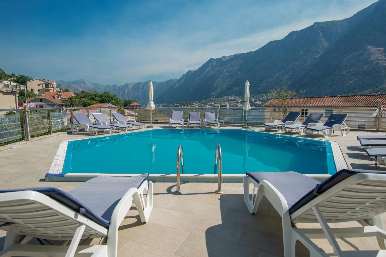 Kotor Muo Apartments C3 Bagian luar foto